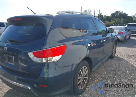 2015 Nissan Pathfinder S from USA, damaged, VIN 5N1AR2MN3FC716762